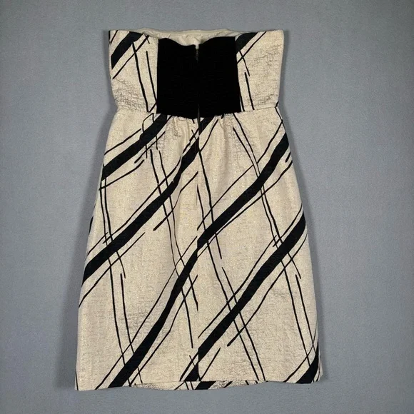 Anthropologie Girls from Savoy Dashed Gilt Brocade Dress Women’s 6 Metallic Gold - Picture 11 of 12